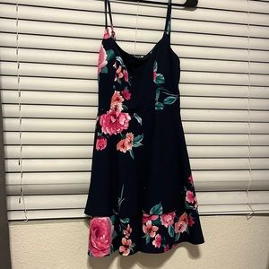 Cute backless floral dress